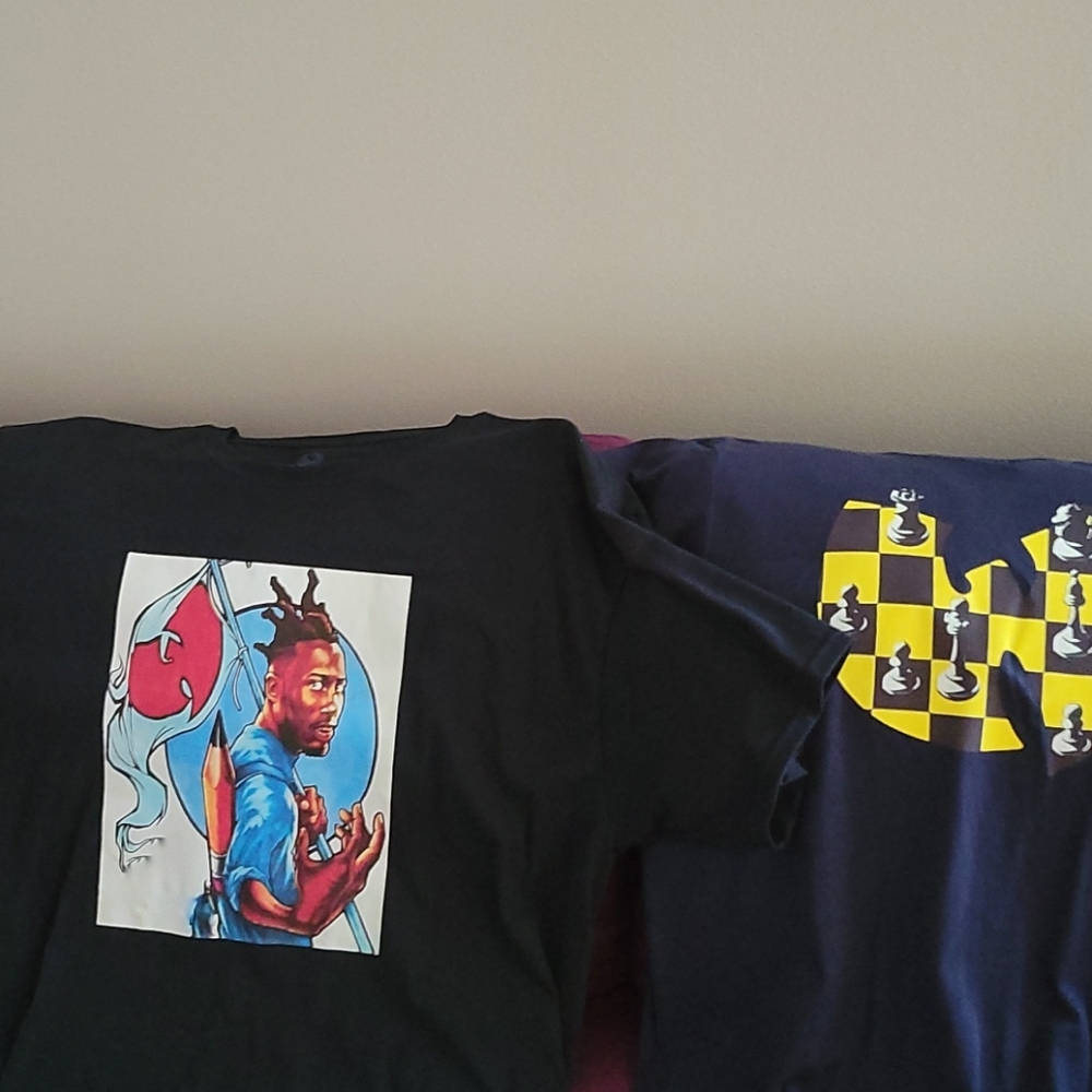 2 Custom wutang shirt L/g like New shrt sleeve